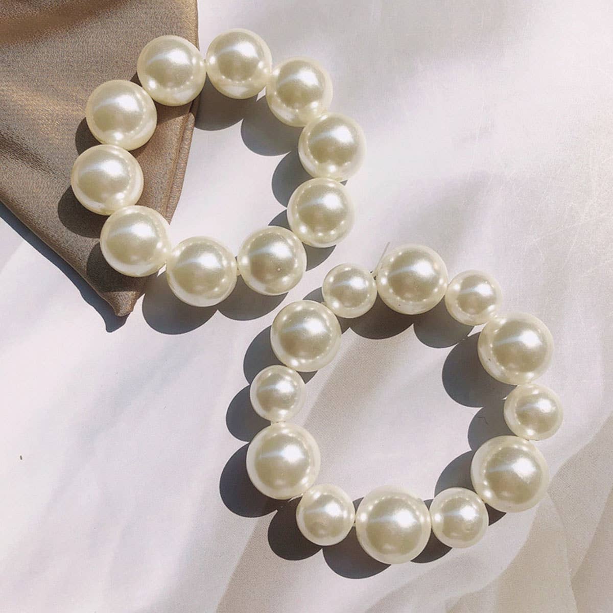 Pearl Hair Tie Bracelet: Large Pearl