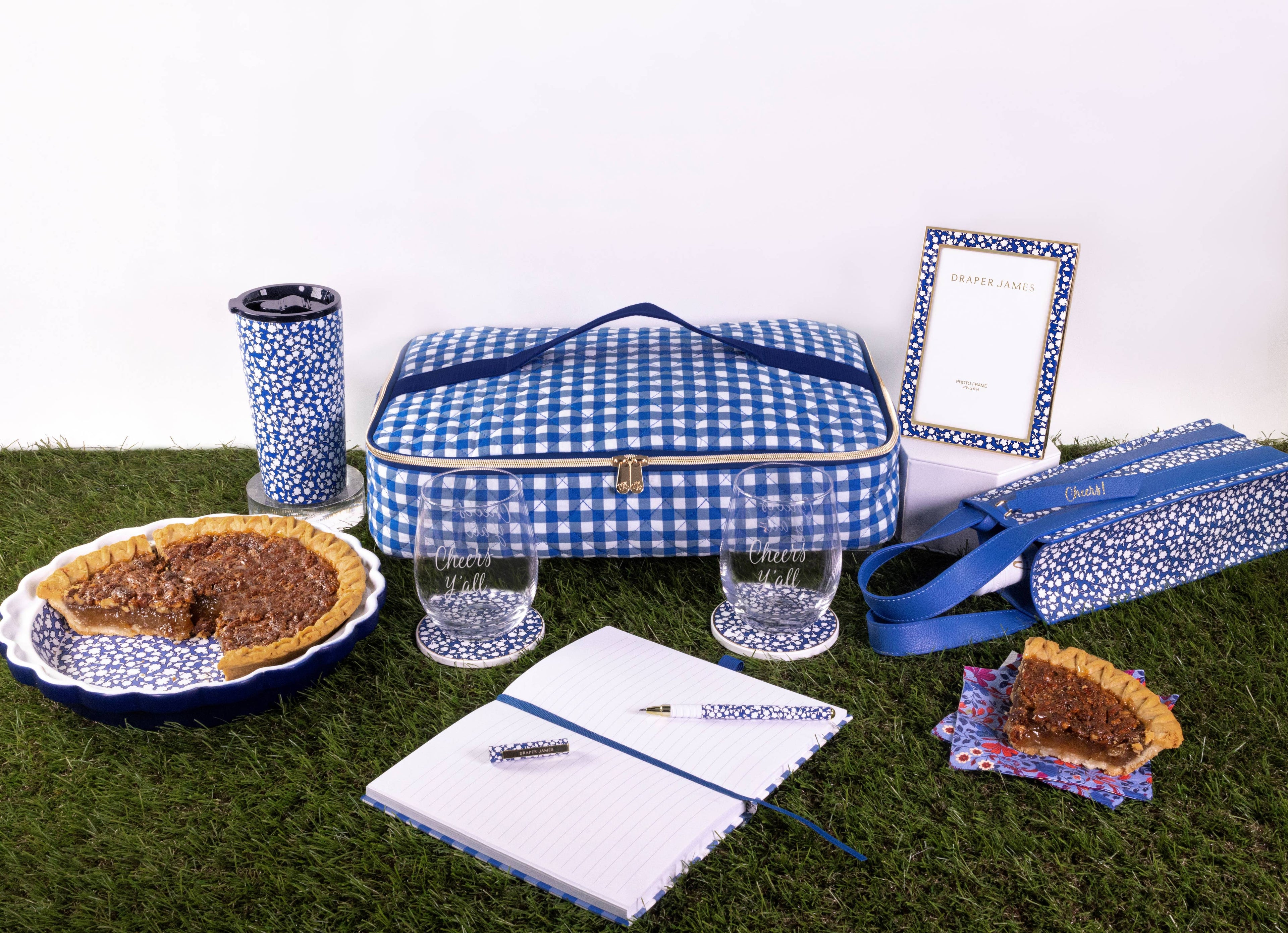 Pie Dish: Popcorn Ditsy