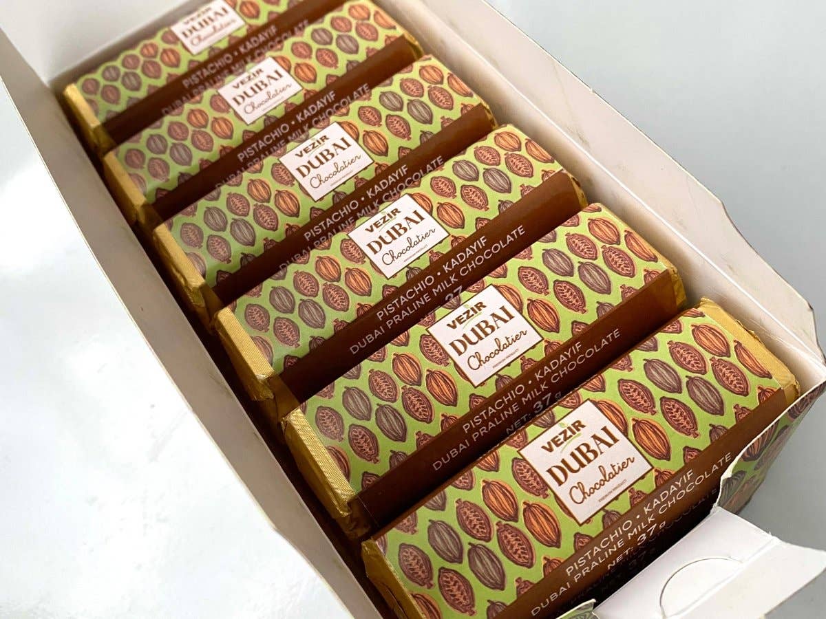 Pistachio Praline Dubai Chocolate Bar: 30 Pieces
