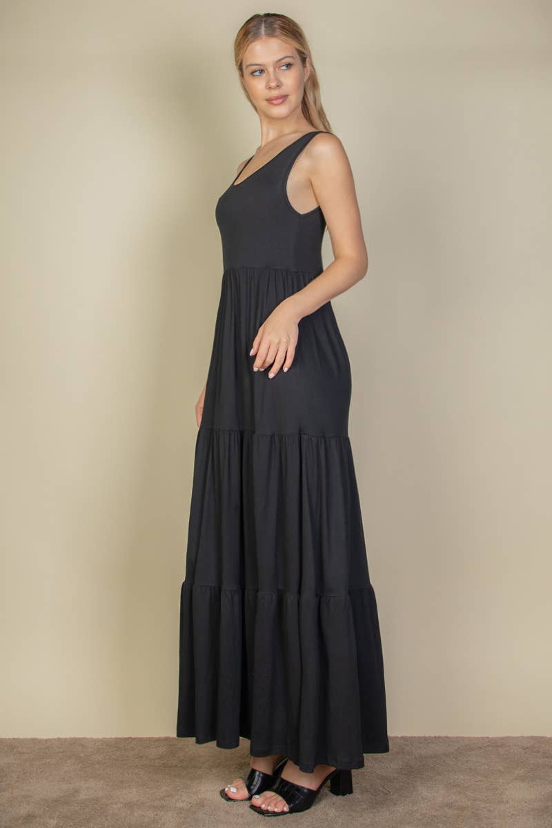 Solid Layered Hem Dress: Black