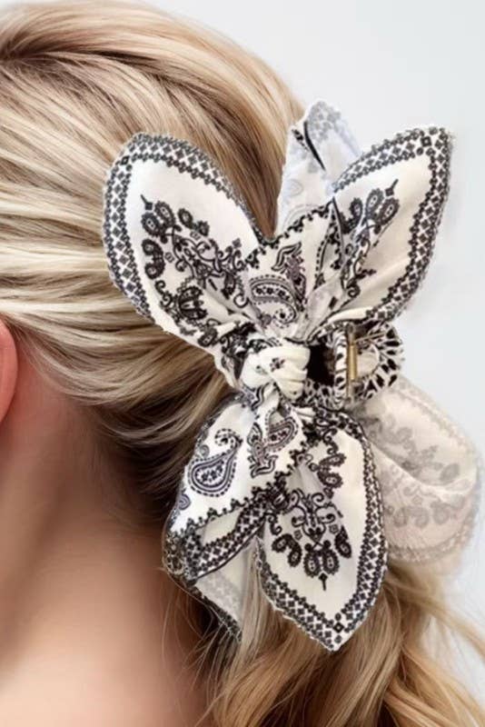 Paisley Vintage Claw Clip: Black